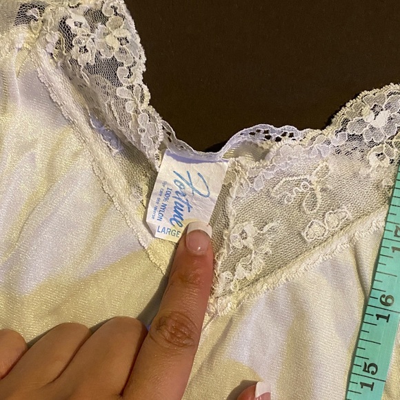 Silky Lace Trim Camisole in white - Picture 5 of 7